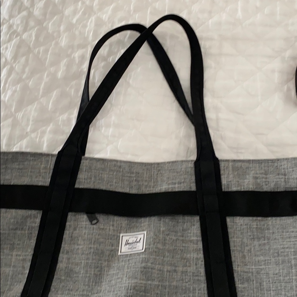 Herschel Weekend Tote